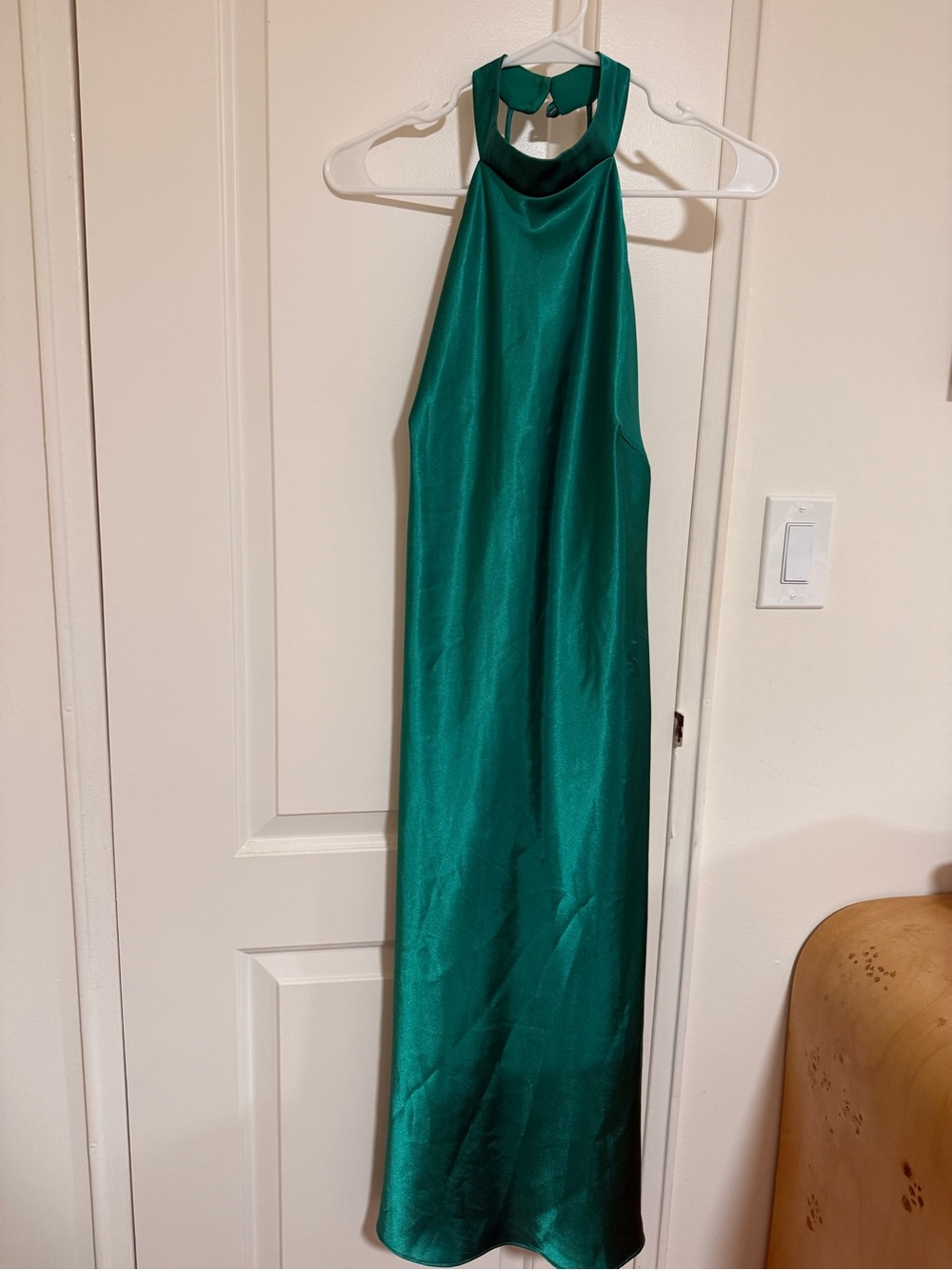 bebe Emerald Halter Midi Dress